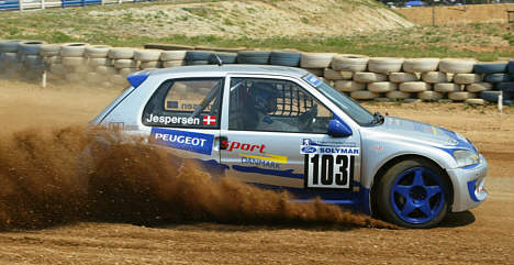 Morten Jespersen holder fuldt tempo på i EM-serien 2006 for Rally Cross.